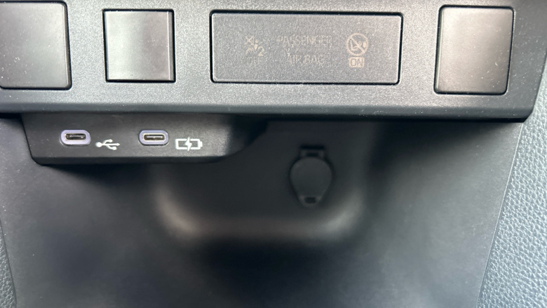 Toyota Yaris Cross 1.5 Hybrid Design 5dr CVT Hybrid Estate